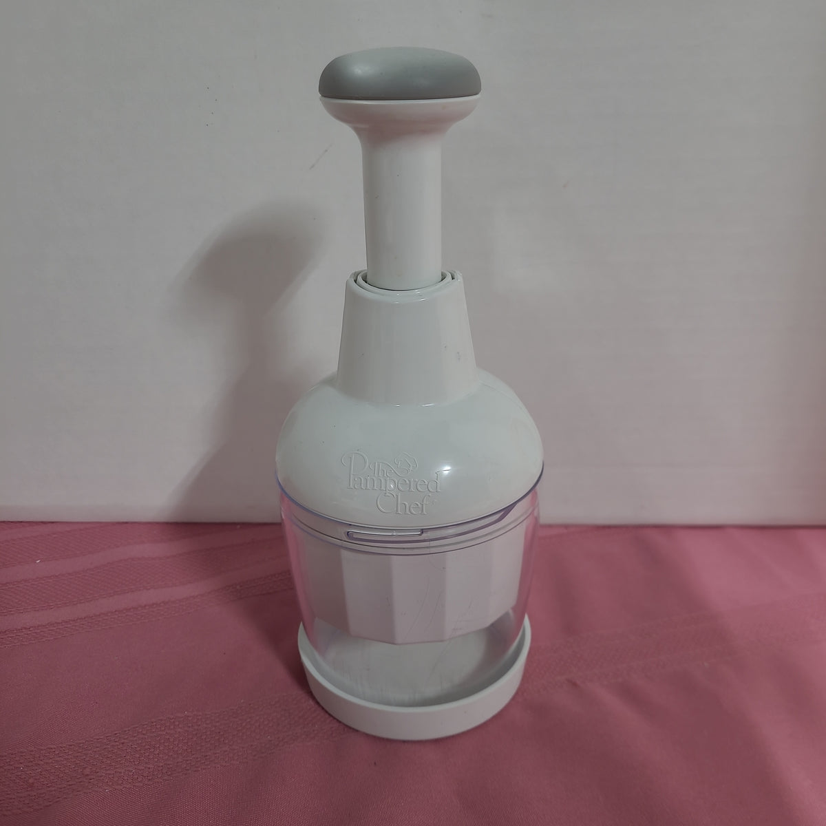 Pampered Chef Food Chopper – Williamsburg Estate Services