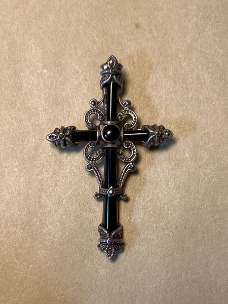 Silver, Onyx & Marcasite Cross Pendant/Pin