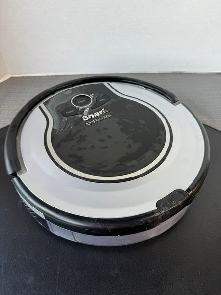 RV700 Shark Ion Cleaning Robot AS IS (READ DESCRIPTION CAREFULLY)