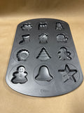 Wilton Christmas Cookie Pan — Makes 12 Cookies