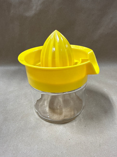 Anchor Hocking Lemon Juicer