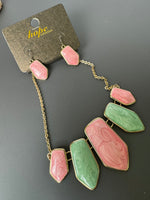 Hope Collection Pink & Green Swirled Stone Geometric Gold Tone Necklace & Earrings Set