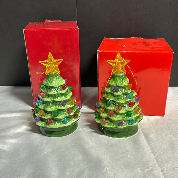 Pair Of Ceramic Light Up Table Top Christmas Trees (Work)