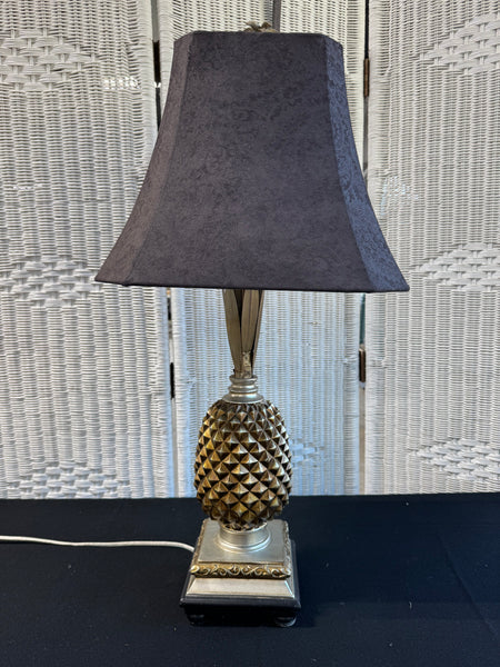 Metal & Resin Pineapple Table Lamp (WORKS)