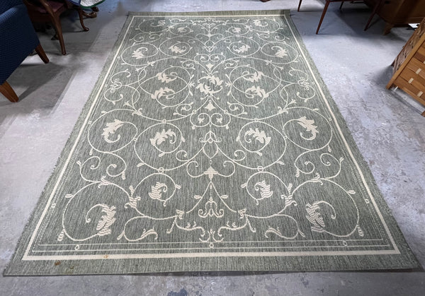 I- Indoor/Outdoor Carpet, 10 1/2 ft x 7 1/2 ft