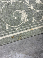 I- Indoor/Outdoor Carpet, 10 1/2 ft x 7 1/2 ft