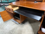 Stanley Furniture Desk with Hutch ***HEAVY ITEM***READ DETAILS ON PICK UP POLICY***