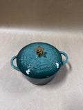 Artichaut Le Creuset Christmas Tree Noel Mini Cocotte With Star Knob With Box - 24 oz (A)