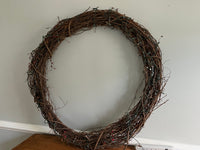 Grape Vine Wreath with Lights