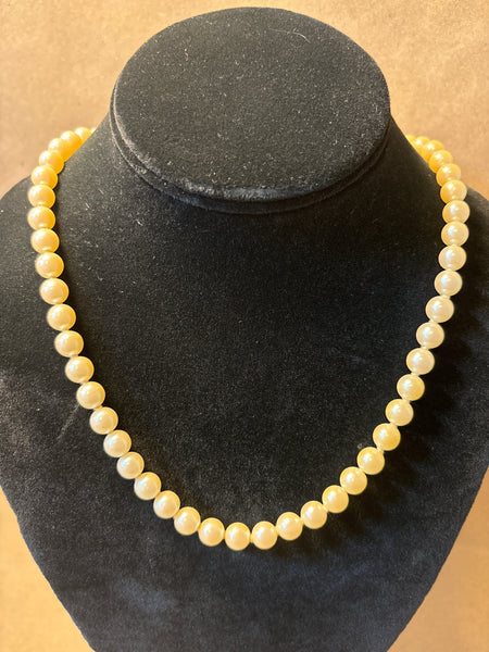 Faux Pearl Necklace - X