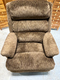 La-Z-Boy Brown Recliner***HEAVY ITEM***READ DETAILS ON PICK UP POLICY