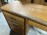 Dixie Desk with Hutch***HEAVY ITEM***READ DETAILS ON PICK UP POLICY***
