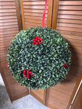 Christmas Hanging Boxwood Mistletoe