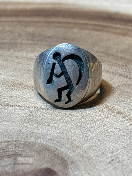 Sterling Navajo Ring - SIZE 9