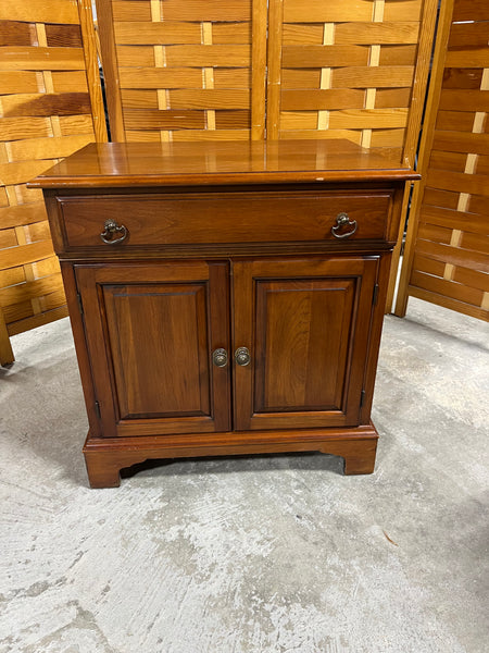 Pennsylvania House Night Stand