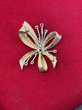 Siffari 14K Gold Brooch with Diamonds - 9.57g