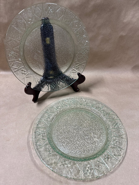 2 Indiana Vintage Pressed Glass Dinner Plates Green Diamond Pattern