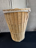 Wicker Woven Round Lidded Hamper with Linen Liner