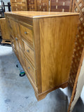 Thomasville Triple Dresser with Mirror***HEAVY ITEM***READ DETAILS ON PICK UP POLICY***