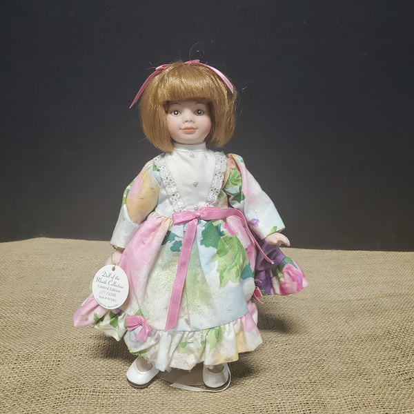 Vintage Victoria Ashlea Originals Doll of the Month Collection "June" Doll
