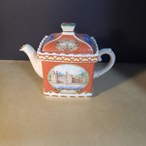 Sadler Castle Wales Made in England Teapot
