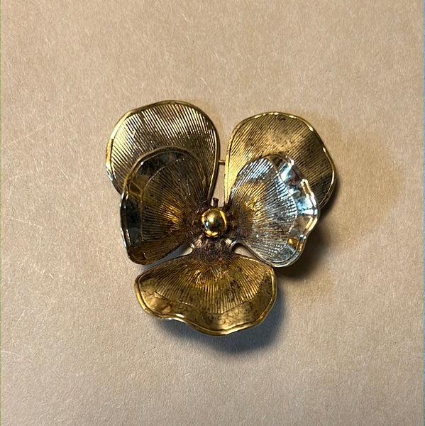 Gold Tone Flower Pin