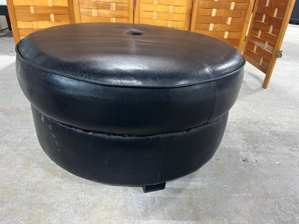 Universal Merchandise Ltd. Round Storage Ottoman