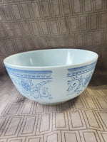 Vintage Pyrex Brittany Blue 479-B 3 qt Mixing Bowl