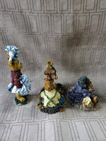 (B) 3 Piece Lot of Assorted Boyd's Bear Figurines