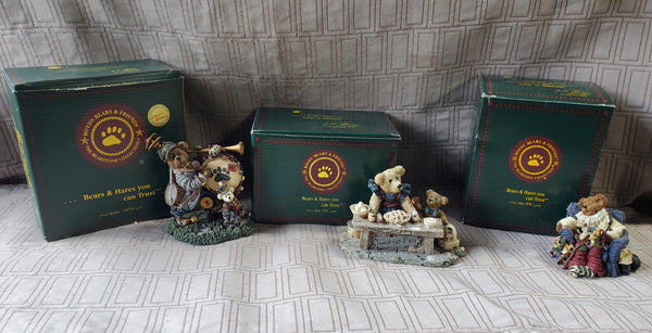 (C) 3 Piece Lot of Assorted Boyd's Bear Figurines