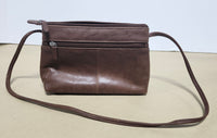 Ili Cheyenne East West Coast Crossbody Bag