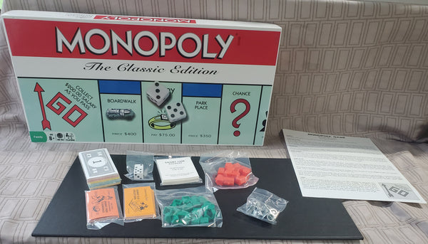 Monopoly The Classic Edition UNUSED