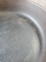 Wagner Ware Sidney 1056-Q Cast Iron Skillet