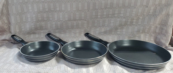 Lot of 3 T-Fal Skillets