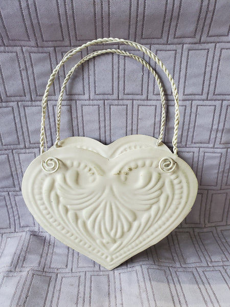 Metal Shabby Chic Heart Wall Pocket