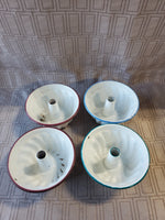 Set of 4 Mini Metal Bundt Pans