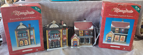 (B) Pair of Merrybrite Christmas Village Light-Up Houses WORKS