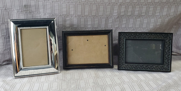 Lot of 3 Picture Frames