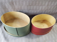 Vintage Pair of Green and Red Nesting Shaker Boxes