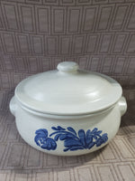 Pfaltzgraff "Yorktowne" Round Covered Casserole Dish