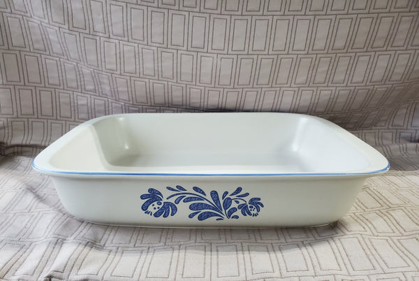 Pfaltzgraff "Yorktowne" Rectangular Baking Dish