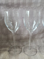 (B) Set of 4 Luigi Bormioli 9 Oz Blown Crystal Goblets