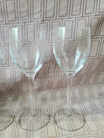 (B) Set of 4 Luigi Bormioli 9 Oz Blown Crystal Goblets