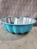 Pampered Chef Blue Fluted Cake Pan