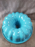 Pampered Chef Blue Fluted Cake Pan