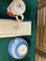 Three Piece Christmas Serving Lot