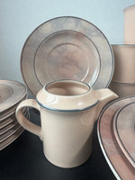 18-Piece Studio Nova Neapolitan Opal China