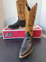 Pair of Justin Calf Leather Cowboy Boots in Box - Size MENS 10