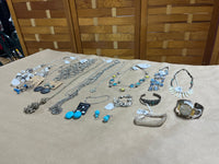 L-Jewelry Grab Bag, 15+ pieces of assorted jewelry items, FINAL SALE