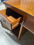 Desk with Keyboard Pull Out ***HEAVY ITEM***READ DETAILS ON PICK UP POLICY***
